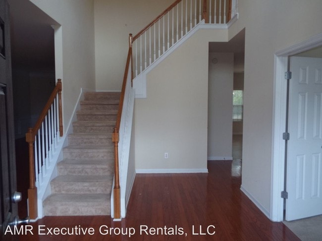 Building Photo - 5 br, 4 bath House - 61 Avery Drive