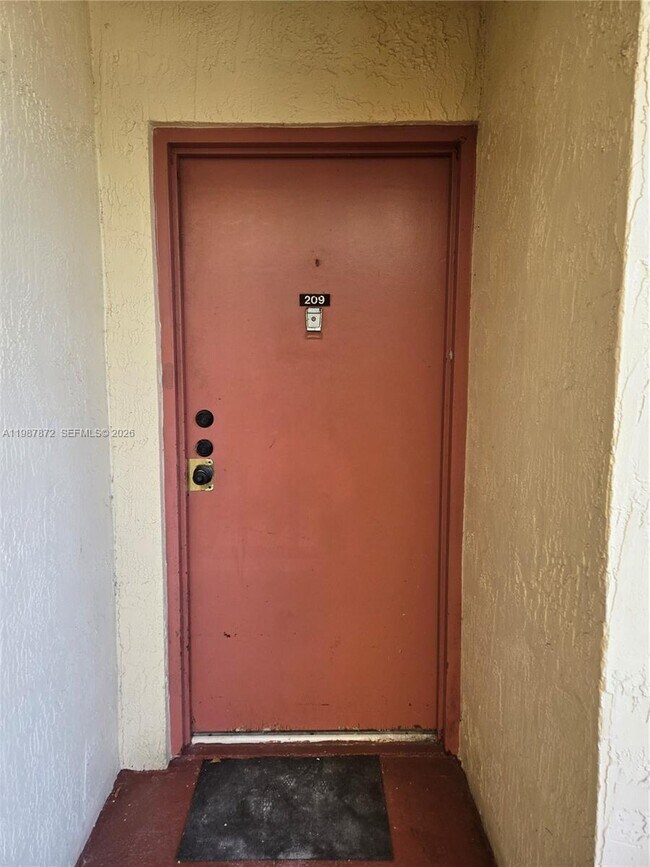 Foto del edificio - 3400 Foxcroft Rd