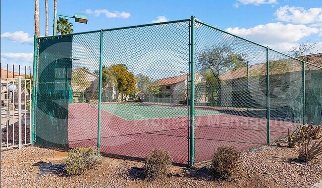 Foto del edificio - 1287 N Alma School Rd