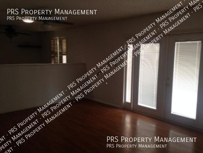 Building Photo - Price Reduced