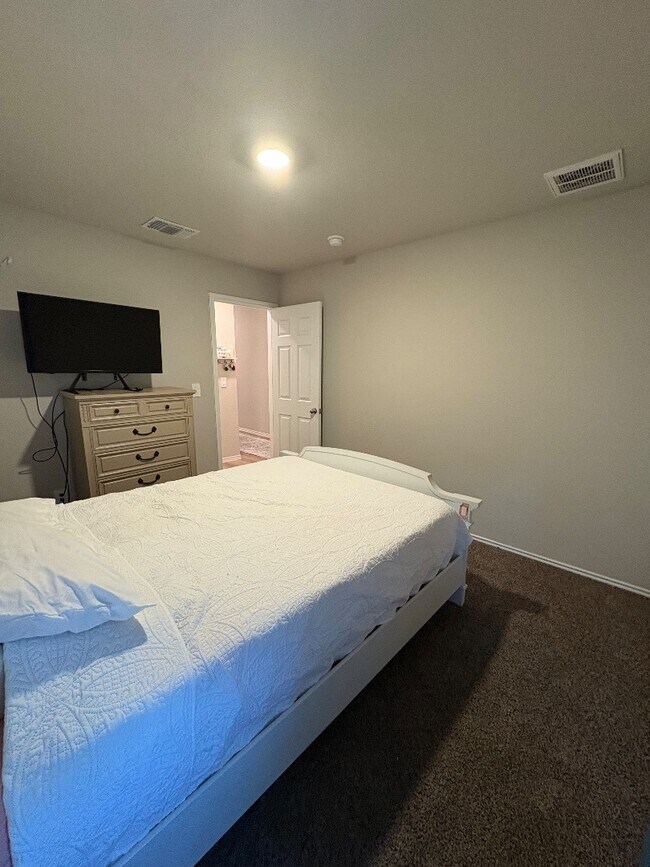 Foto del edificio - 2309 Bufflehead Dr