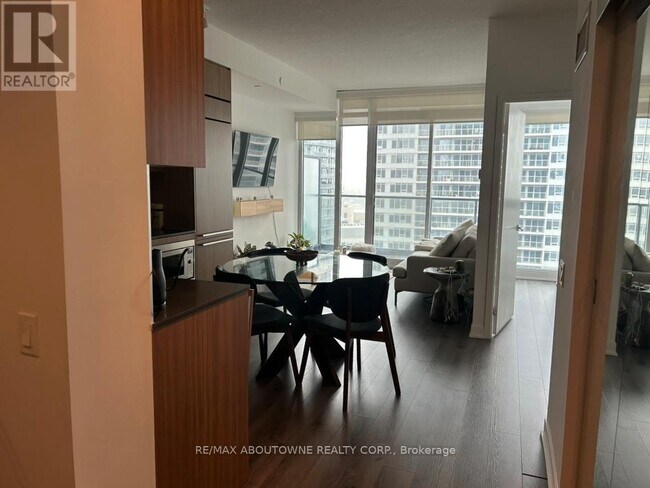Photo du bâtiment - 70 Queens Wharf Rd