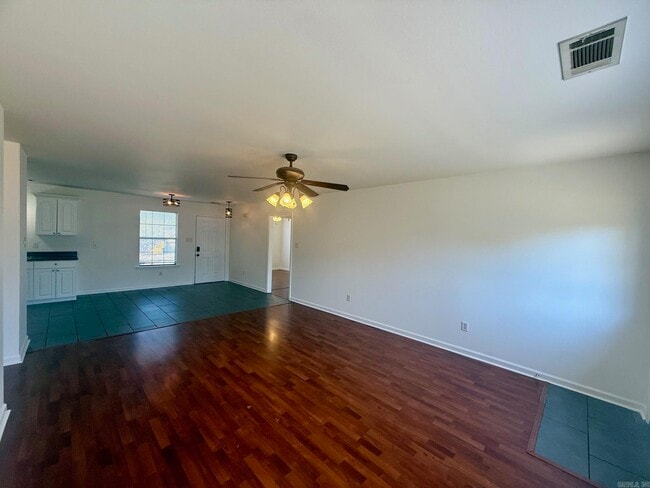 Building Photo - 13706 Apple Glen Cove