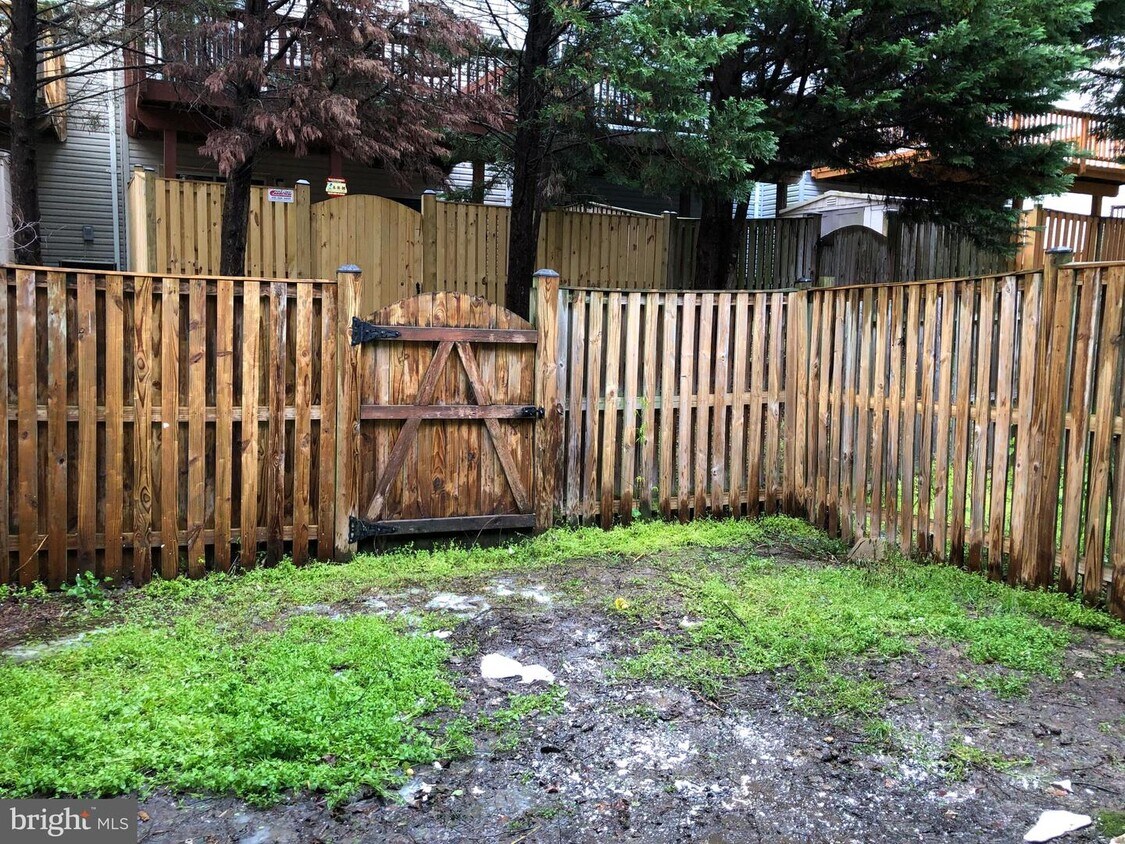 1726 Sea Pine Cir Unit 133, Severn, MD 21144 Condo for Rent in Severn