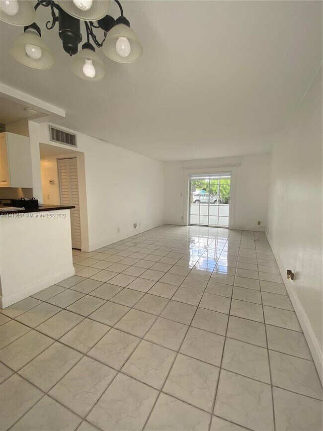 Building Photo - 6501 Winfield Blvd