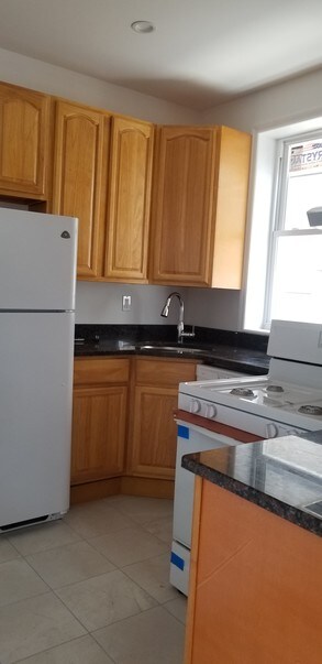 Foto principal - 2905 Paine St