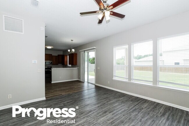 Foto del edificio - 1532 Harvest Cove Dr