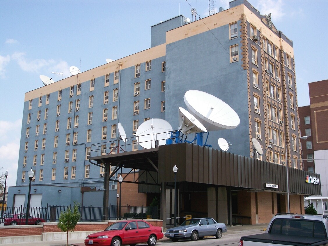 View from the southwest - New Tremont Apartments