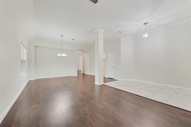 Building Photo - 832 Ridge Point Dr