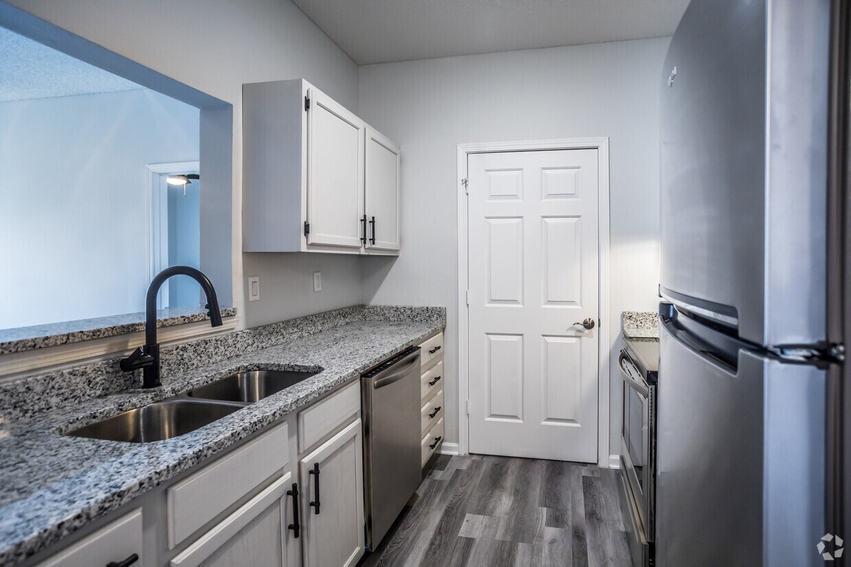 Modena at Mallard Creek Apartments 7197 Mallard Creek Dr Horn Lake, MS