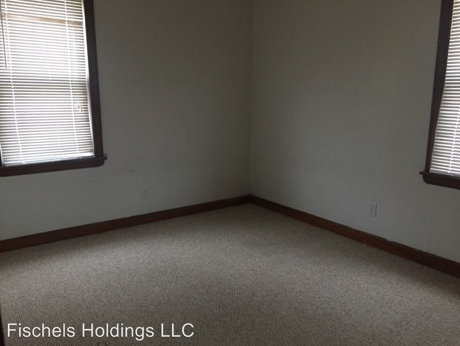 Building Photo - 2 br, 1 bath House - 641 Newton