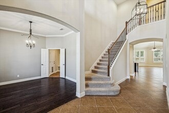 Building Photo - 5902 Chatham Cove