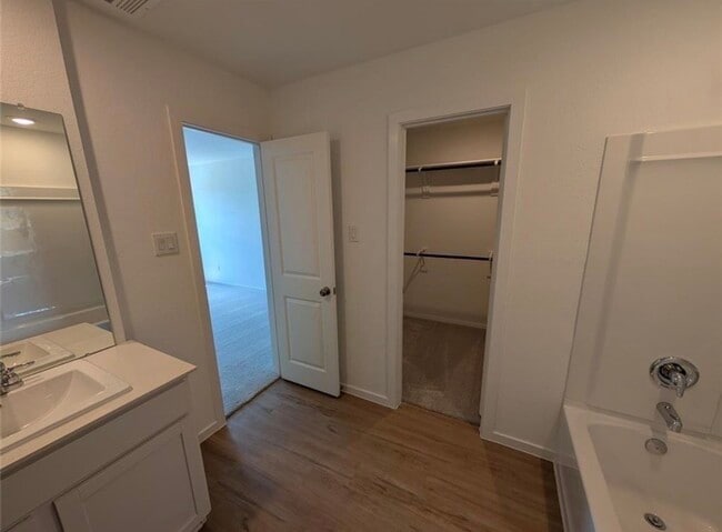 Building Photo - 13026 Shells Ln