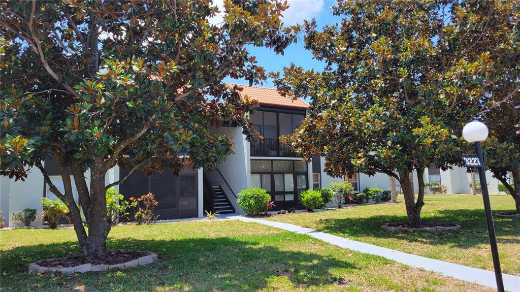 3227 S Beneva Rd Unit 202, Sarasota, FL 34232 Condo for Rent in