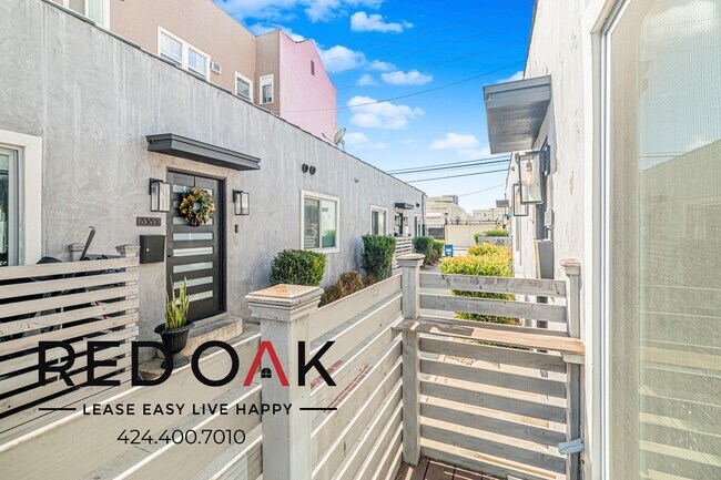 Foto del edificio - 838 N Van Ness Ave