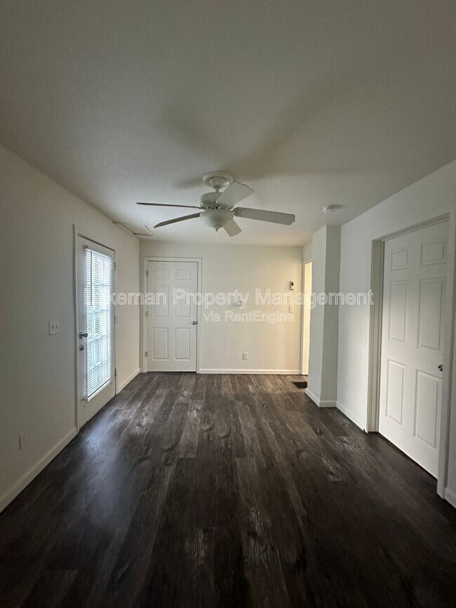 Foto del edificio - 1315 Mills St