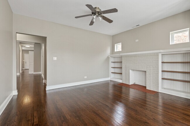 Building Photo - 1414 N Central Ave