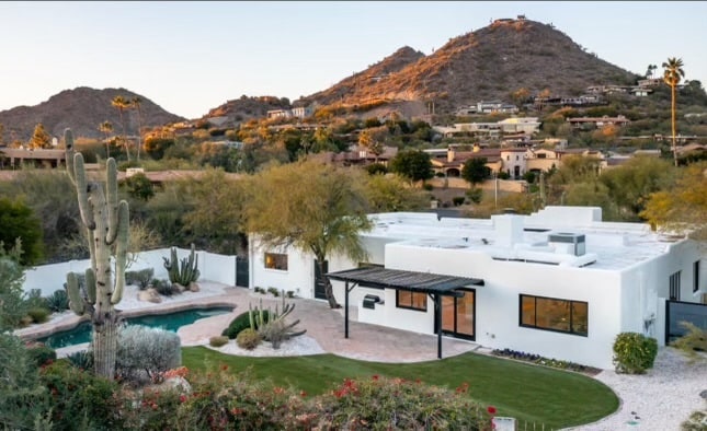 Building Photo - 4343 E Desert Crest Dr
