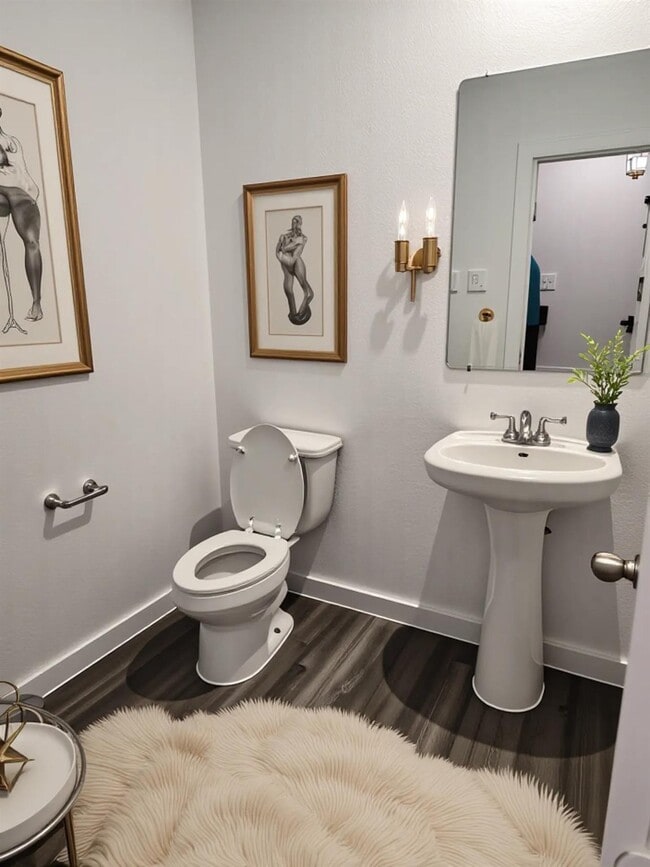 Foto del edificio - 3002 Skyline Mesa Dr