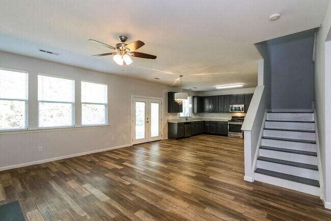 Foto del edificio - 50 Brookview Dr