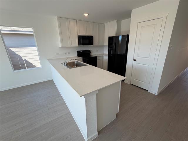 Building Photo - 639 Montclair Ave