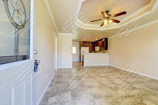 Building Photo - 2 br, 1 bath Duplex - 449 Neals Hill Rd