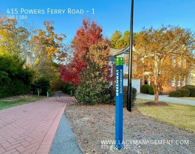 Building Photo - 415 Powers Ferry Rd