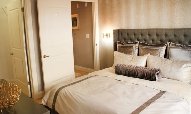 Harper - Harper Apartment