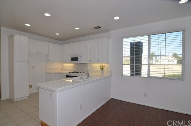 Foto del edificio - 9007 Cullen Way