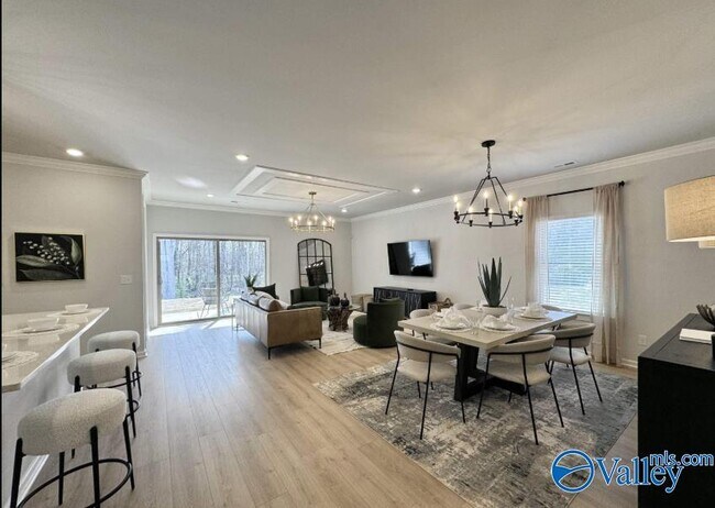 Foto del edificio - 15801 Ruthie Lynn Dr