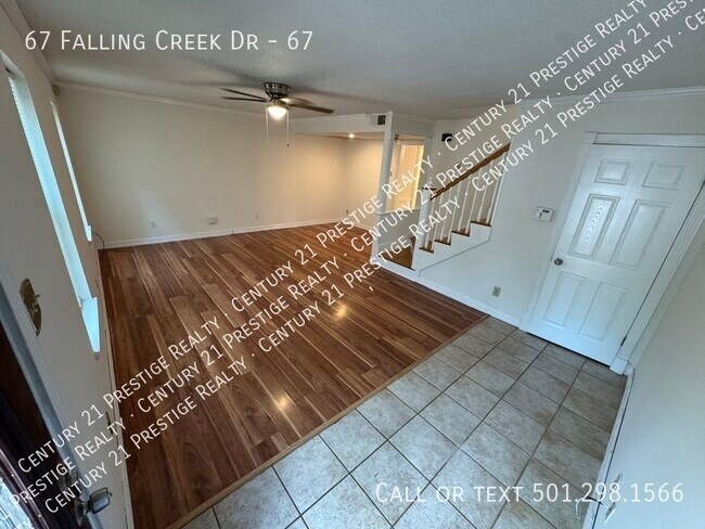 Foto del edificio - 67 Falling Creek Dr