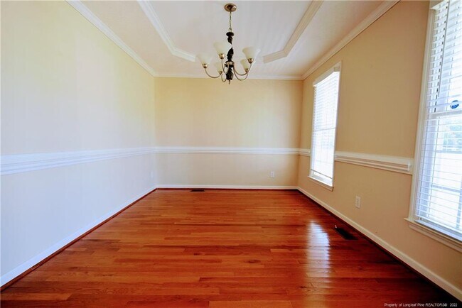 Foto del edificio - 328 Roundtree Dr