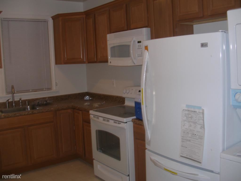 Primary Photo - 2219 N 10th St