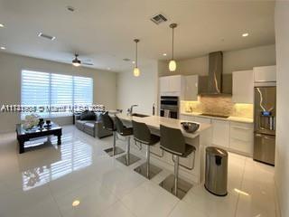 Foto del edificio - 6621 NW 105th Ct