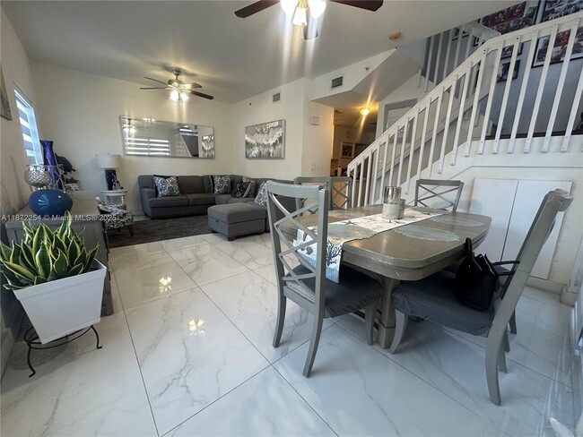 Foto del edificio - 14343 SW 10th St