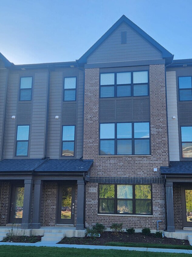 Foto principal - 8375 Mulberry Ave