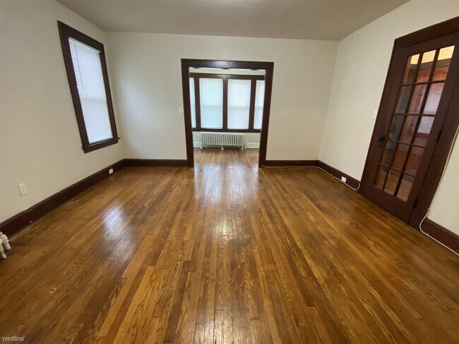 Building Photo - 2 br, 1 bath House - 138 Mill Hill Ave # 2 #2