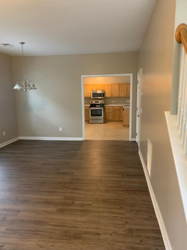 Foto del edificio - 4437 Holmes Way