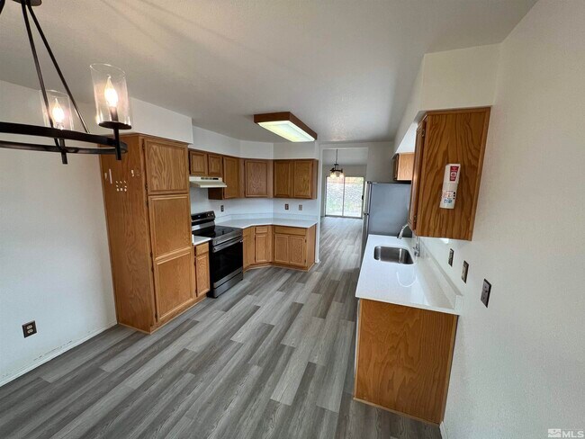 Foto del edificio - 3565 Loam Ln