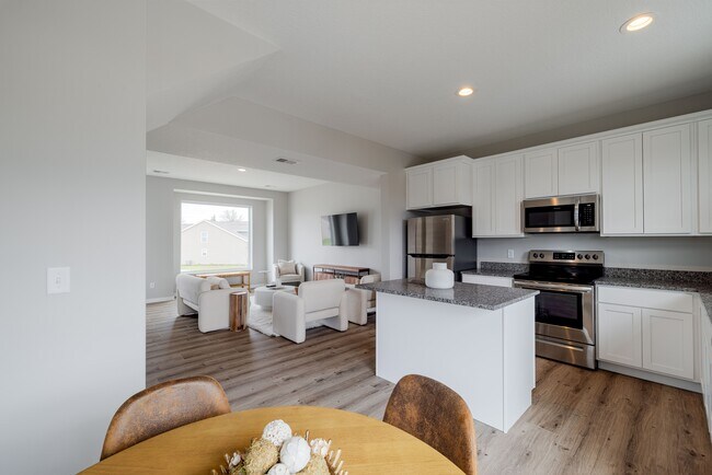 Foto del edificio - Lamp Rd Glenbrook, LLC