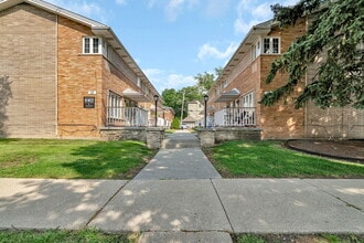 Building Photo - 15 S Waiola Ave