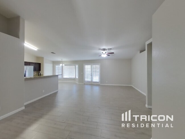 Foto del edificio - 40237 N Jodi Dr