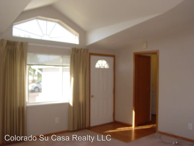 Building Photo - 4656 Gray Fox Hts