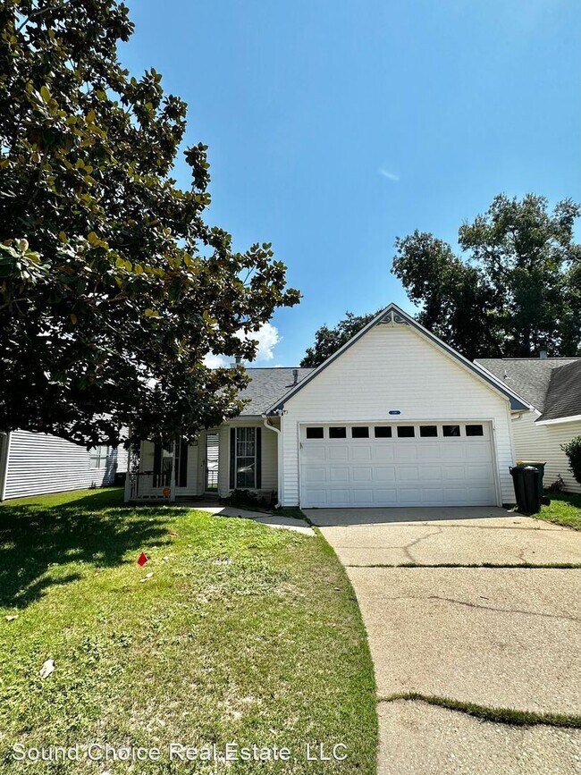 Building Photo - 3 br, 2 bath House - 130 Meadowbrook Court