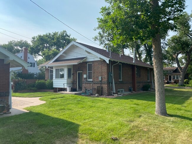 Back - 1323 W 31st St
