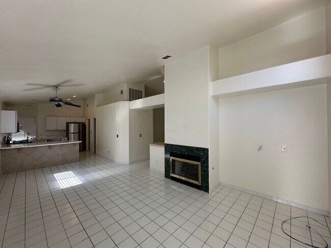 Building Photo - 7872 Mt Whitney Cir