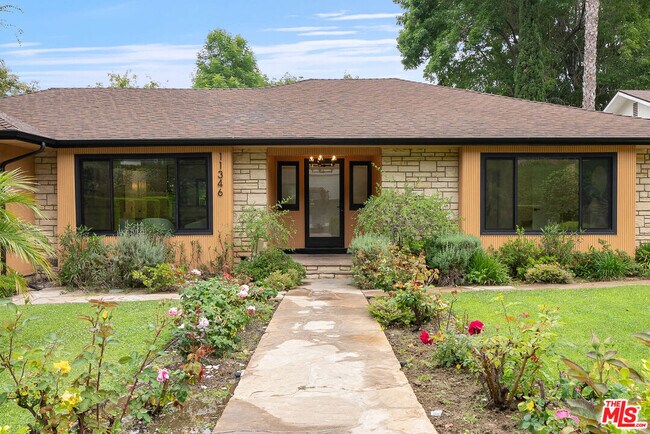 Foto del edificio - 11346 Thurston Pl