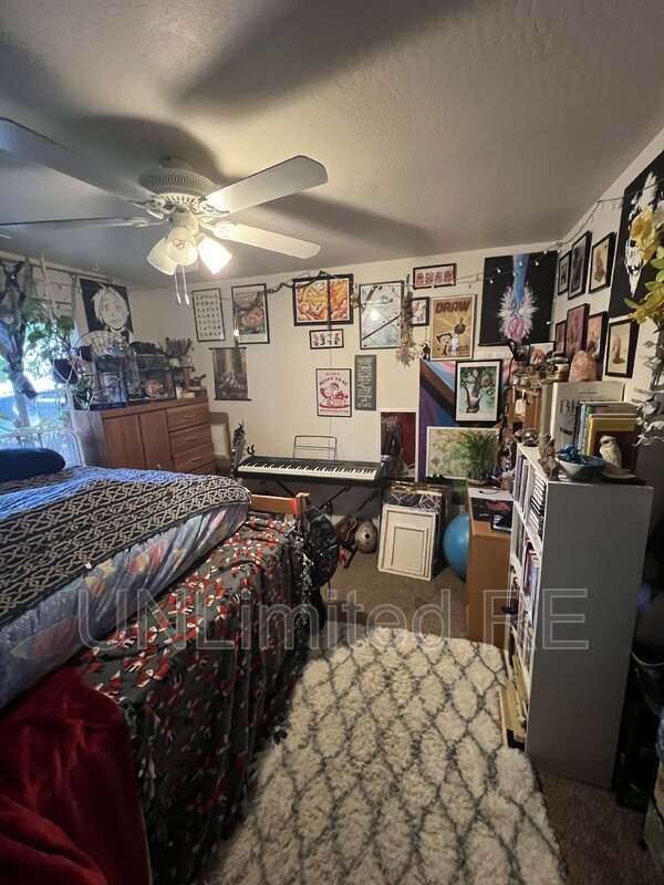 Foto del edificio - 523 E Franklin Ave