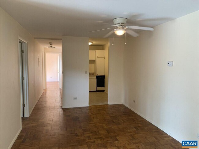 Building Photo - 1215 Wertland St