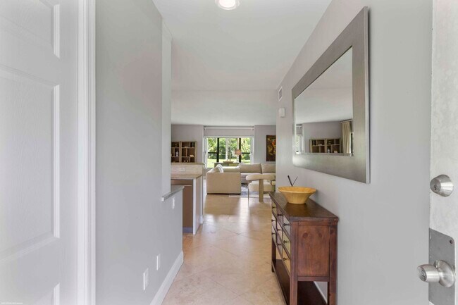 Building Photo - 13329 Polo Club Rd